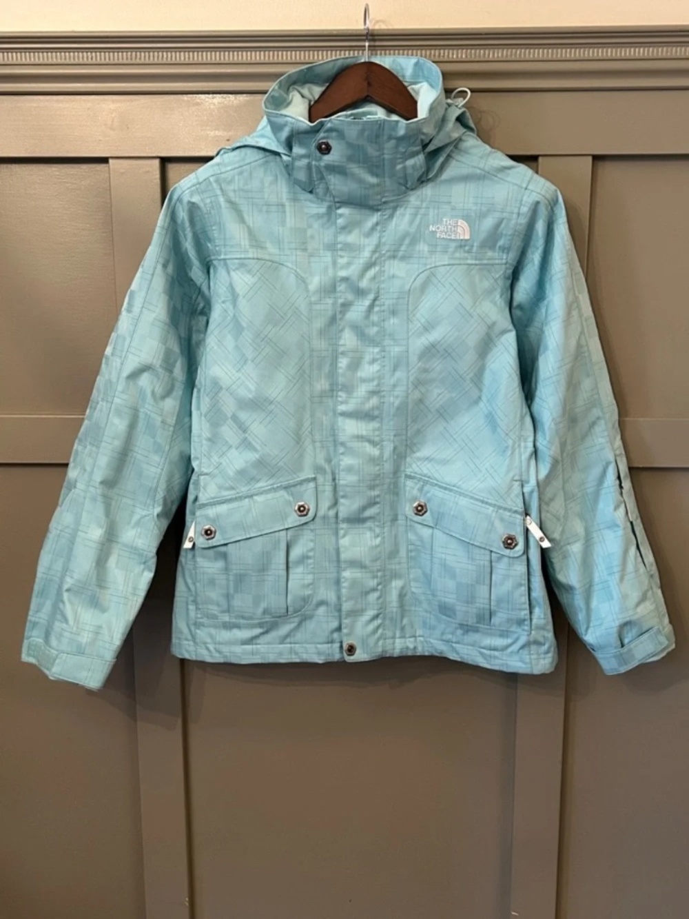 The North Face HyVent Ski Snowboard Jacket Waterproof Breathable Blue Size Small